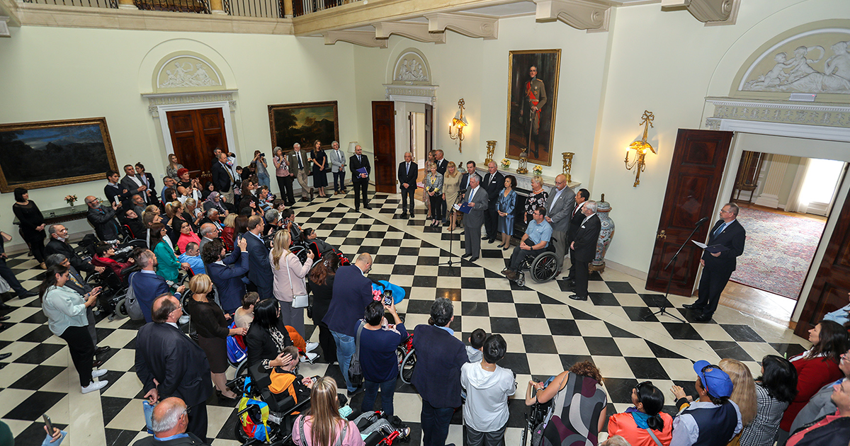 cerebralna-paraliza-srbija-donacija-kraljevskog-velianstva-fondacija-wheelchair-22-01